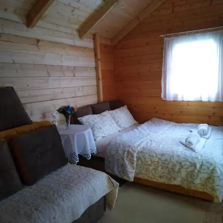 Vikendica Mijajlovic 2 * Kursumlija